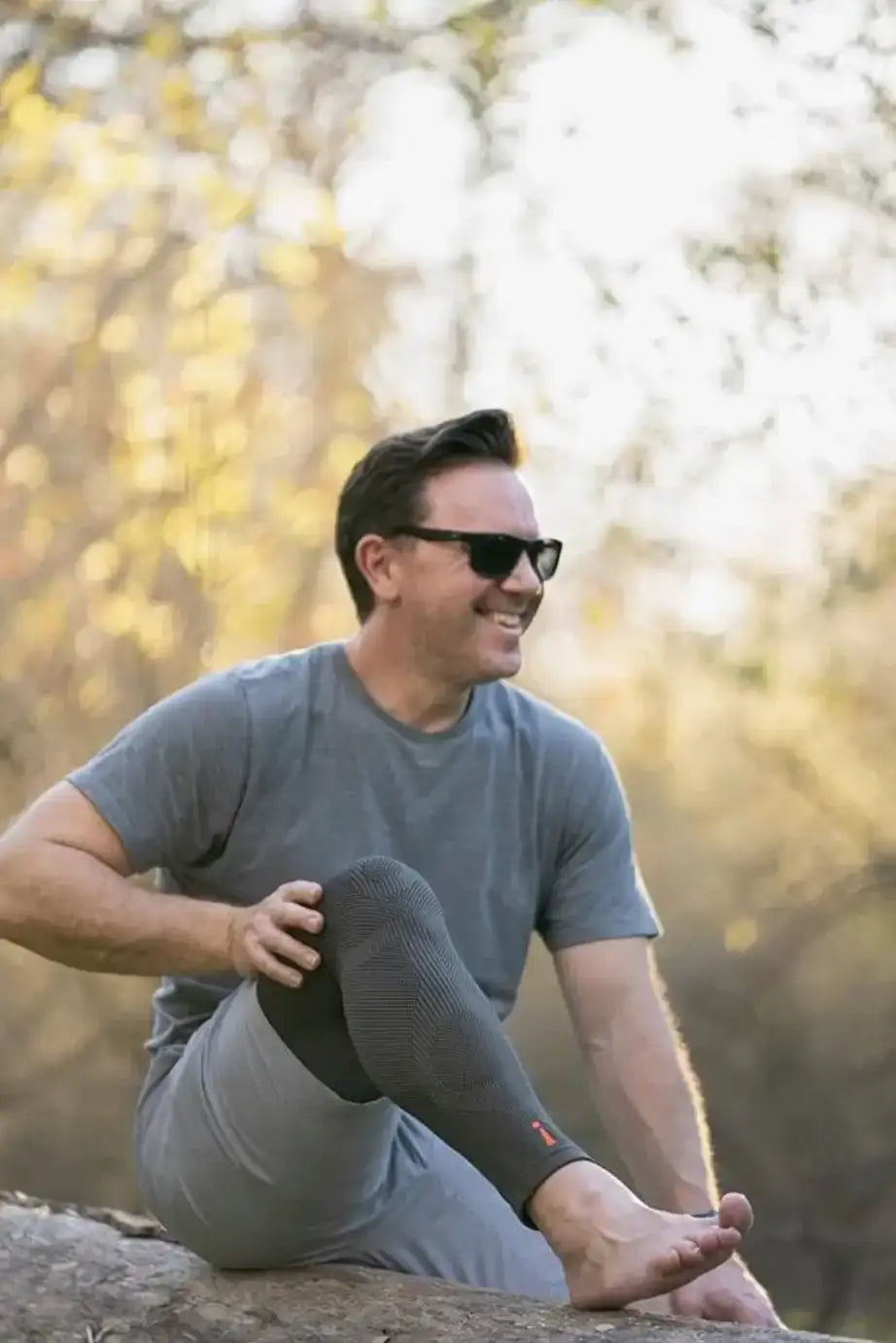 Incrediwear_Being_Worn_By_Athletic_Middle_Aged_Man_At_The_Park - Omni Ice
